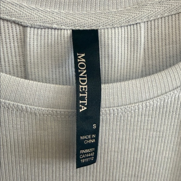 Mondetta Women's Light Gray Long-Sleeve Crewneck Tee - Picture 3 of 8